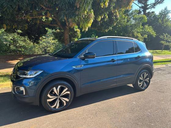 VOLKSWAGEN T-CROSS 1.4 250 TSI TOTAL FLEX HIGHLINE AUTOMÁTICO VOLKSWAGEN T-CROSS 1.4 250 TSI TOTAL FLEX HIGHLINE AUTOMÁTICO